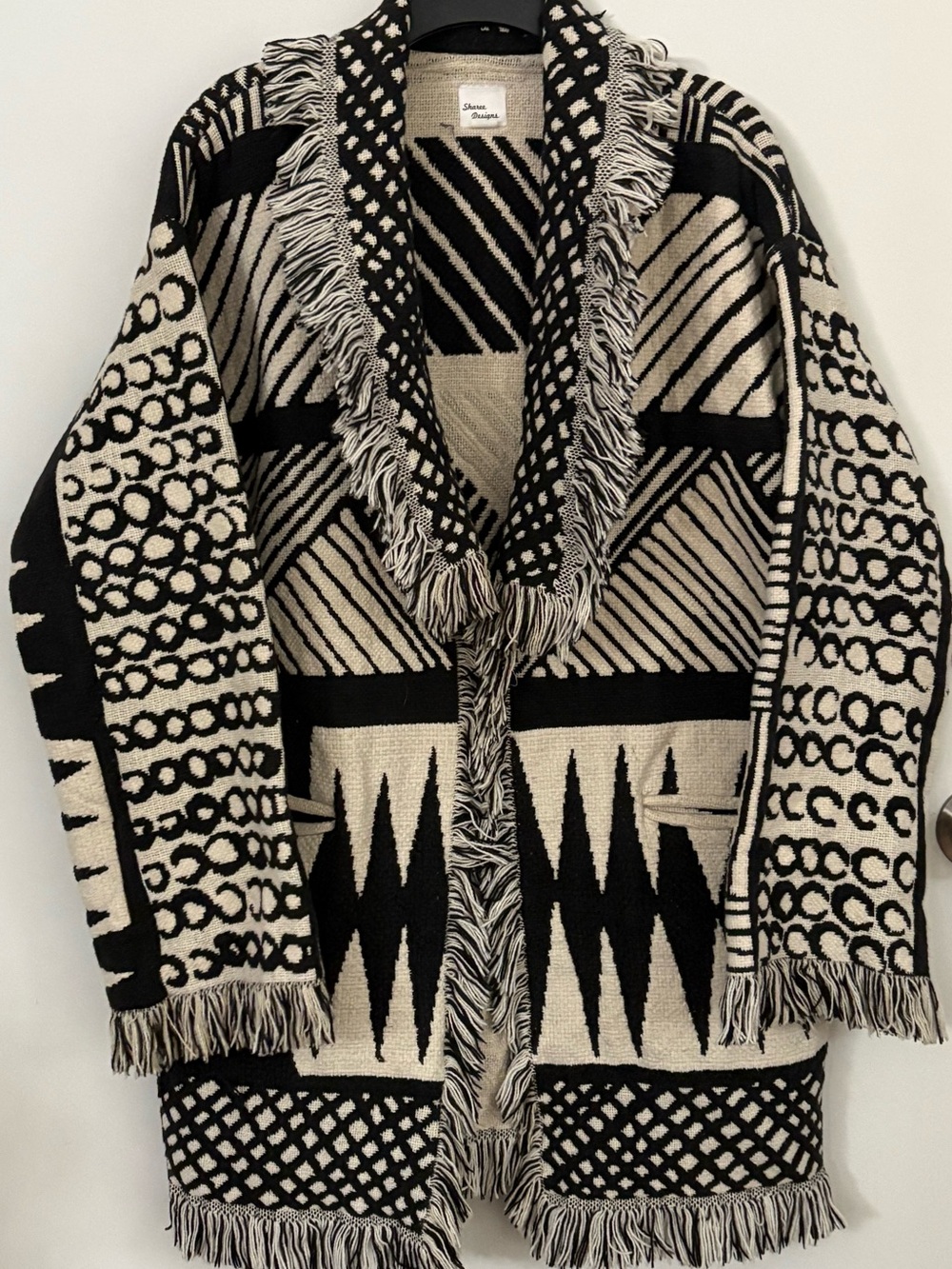 100% Cotton Fringed Geometric Open-Front Cardigan Sweater - Black & Cream